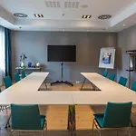 Hotel Novotel Barcelona Cornellà 4*
