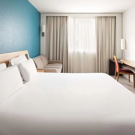 Hotel Novotel Barcelona Cornella