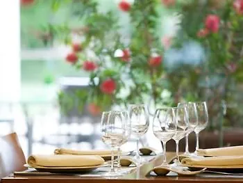 Novotel Barcelona Cornella Отель