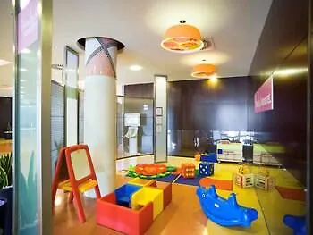 Novotel Barcelona Cornella Отель 4*