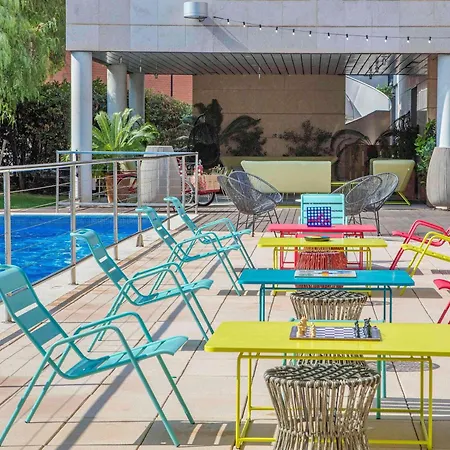 Hotell Novotel Barcelona Cornella