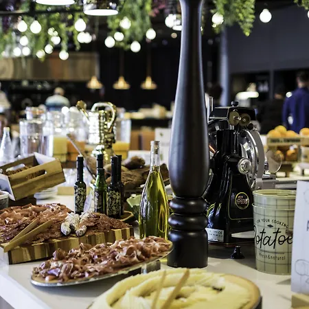 Novotel Barcelona Cornella Отель Корнелья де Лиобрегат