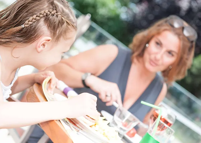 Novotel Barcelona Cornella 4*