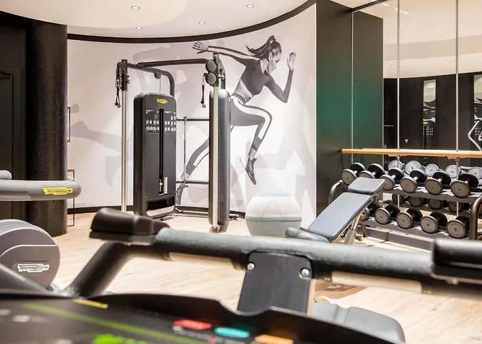 Hotell Novotel Barcelona Cornella 4*