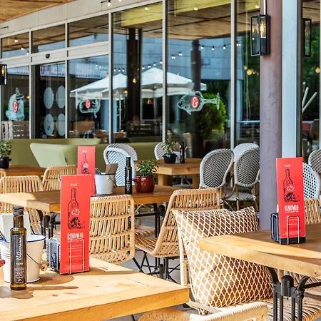 Novotel Barcelona Cornellà 4*
