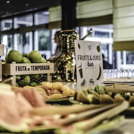 Novotel Barcelona Cornella מלון קורנלה דה יוברגאט