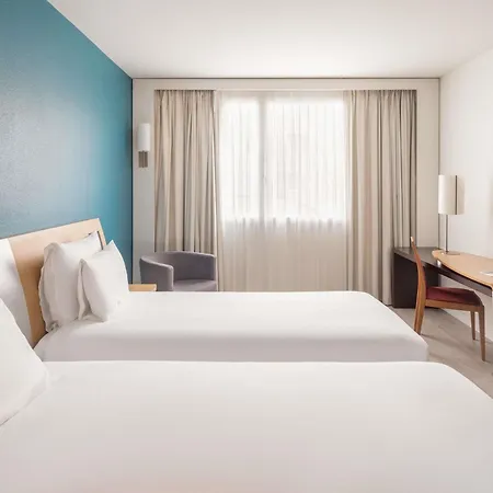 Hotel Novotel Barcelona Cornellà 4*
