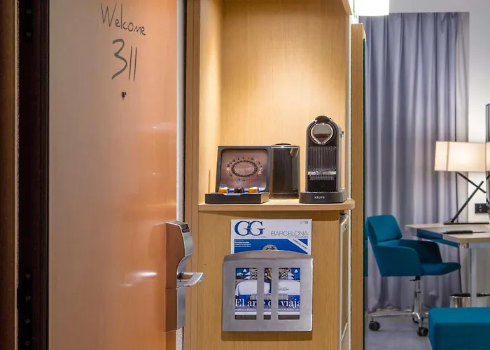 Novotel Barcelona Cornella 4*